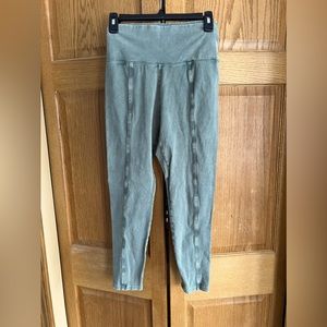 Airie sage green leggings